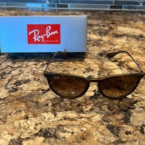 Ray Ban Erika glasses